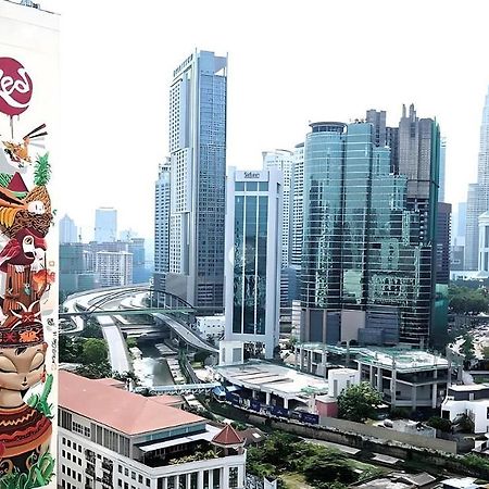 Hotel Red Kl @ Rev à Kuala Lumpur Extérieur photo